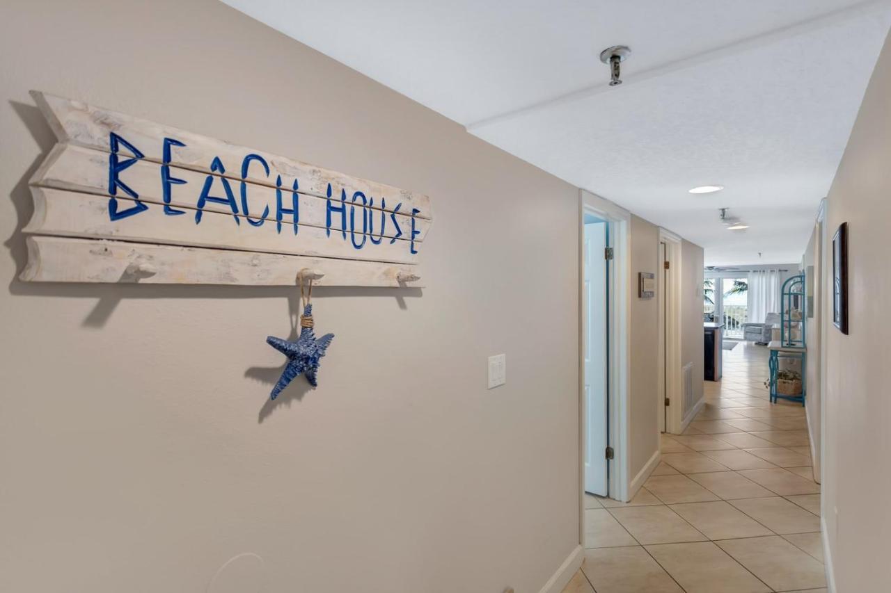 106 Beach Place Condos 세인트피트비치 외부 사진